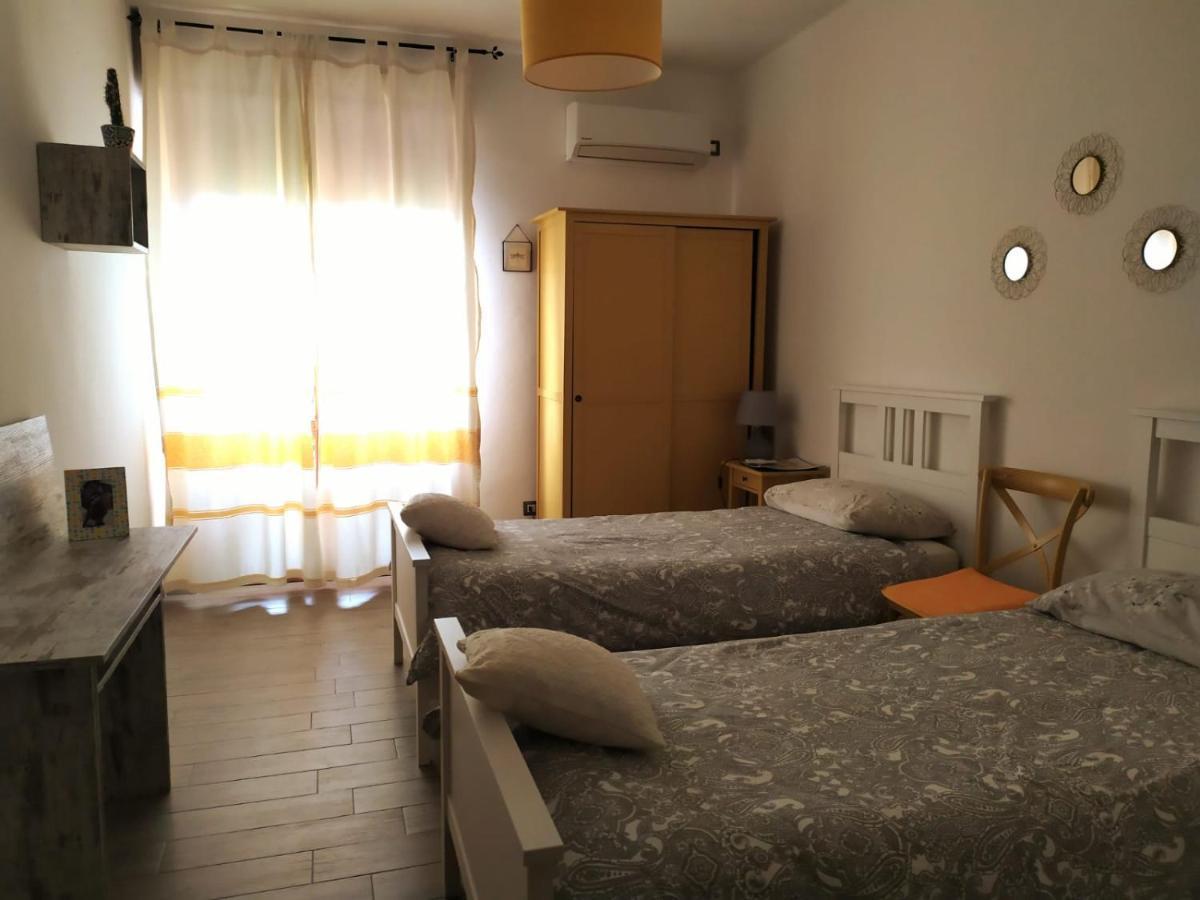 B&B Libellula Иглесиас Экстерьер фото
